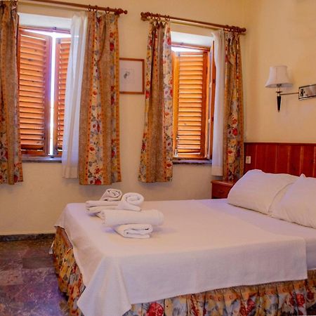 Begonville Pansiyon Side Ngoại thất bức ảnh
